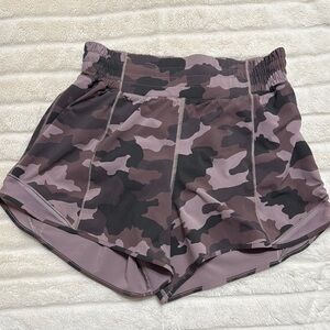 Lululemon Hotty Hot Shorts